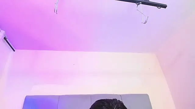 Snapshot of azul_vera chatting on 11-19-25, 01:11 azul vera online show from 11-19-25, 01:11