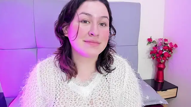 Snapshot of azul_vera chatting on 11-26-25, 01:12 azul vera online show from 11-26-25, 01:12