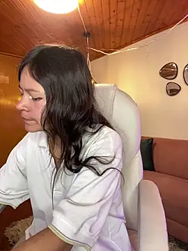 Ninfa pink online show from 12-18-25, 02:45