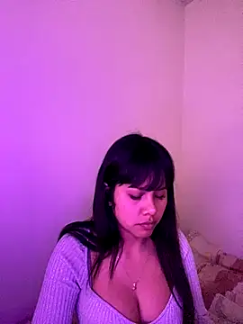 Snapshot of SweetieMariana chatting on 10-12-25, 04:39 SweetieMariana online show from 10-12-25, 04:39