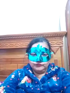 Honey-26 online show from 12-19-25, 02:02