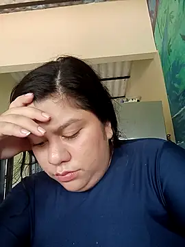 Snapshot of solnechka1 chatting on 10-22-25, 02:17 solnechka1 online show from 10-22-25, 02:17