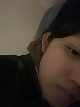 Snapshot of MISA_02 chatting on 02-12-26, 12:22 MISA 02 online show from 02-12-26, 12:22