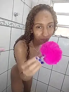 Snapshot of brianecritina chatting on 10-17-25, 05:26 brianecritina online show from 10-17-25, 05:26