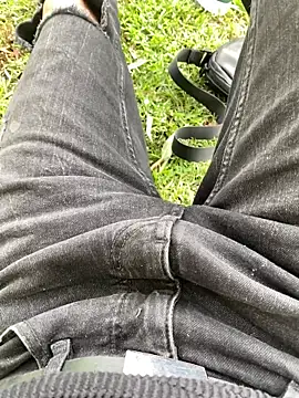 Jacovo2002 online show from 10-29-25, 06:20