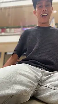 Jacovo2002 online show from 11-14-25, 04:38