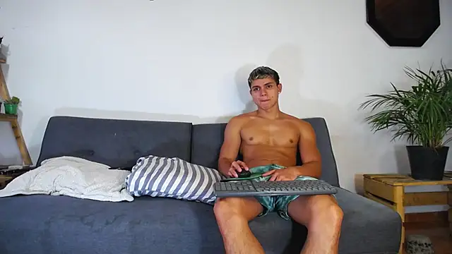 mirallesandbig online show from 10-18-25, 10:21