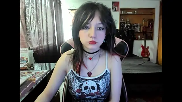 Maki Zein  online show from 11-05-25, 04:07