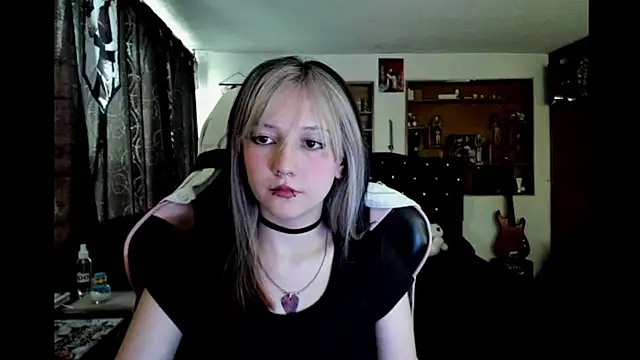 Snapshot of Maki_Zein_ chatting on 01-07-26, 09:17 Maki Zein online show from 01-07-26, 09:17