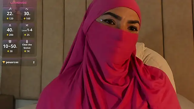  naylaa  online show from 11-18-25, 04:06