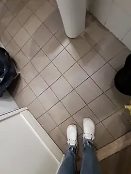 Michelle77 2024 online show from 10-13-25, 04:45