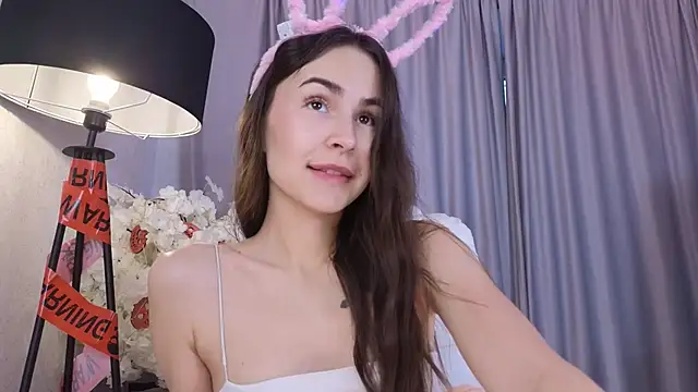 Snapshot of LionKierra chatting on 11-01-25, 04:14 LionKierra online show from 11-01-25, 04:14