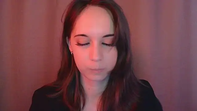 Snapshot of VeraLush chatting on 01-18-26, 12:53 VeraLush online show from 01-18-26, 12:53