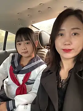 xiaoxue7788 online show from 10-25-25, 01:24