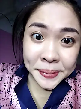 Snapshot of Cherry_pusy99 chatting on 11-13-25, 01:04 Cherry pusy99 online show from 11-13-25, 01:04