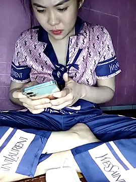 Snapshot of Cherry_pusy99 chatting on 11-14-25, 01:10 Cherry pusy99 online show from 11-14-25, 01:10