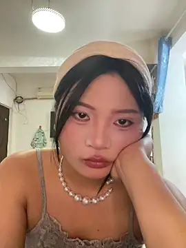 lan-xinh1 online show from 12-15-25, 05:44