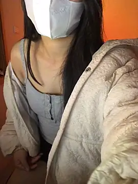 lan-xinh1 online show from 01-15-26, 05:16