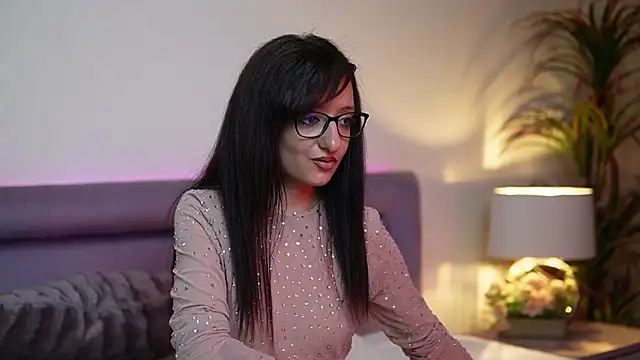 JoelleApril online show from 10-17-25, 08:55