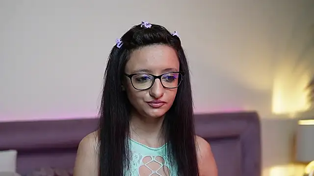 JoelleApril online show from 11-19-25, 09:26