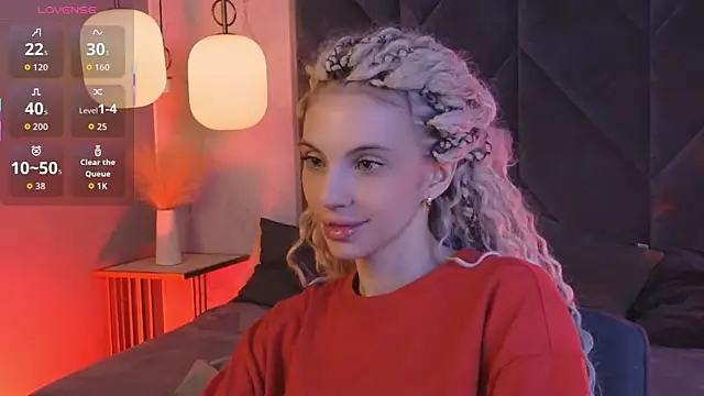 Snapshot of mia_silkk chatting on 12-15-25, 07:23 mia silkk online show from 12-15-25, 07:23