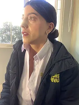 Snapshot of ElectraPink_ chatting on 02-27-26, 01:55 ElectraPink online show from 02-27-26, 01:55