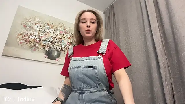 AIicaparkerc online show from 03-11-26, 06:36