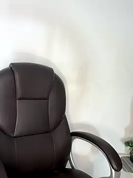  Isabella 1 online show from 12-19-25, 02:40