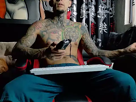 Molotov Explosive online show from 10-27-25, 09:30