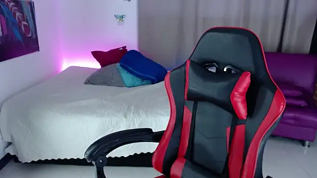 skarlett222 online show from 11-12-25, 12:44