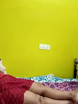 Snapshot of tamilmuthulaxmi chatting on 10-24-25, 09:06 tamilmuthulaxmi online show from 10-24-25, 09:06