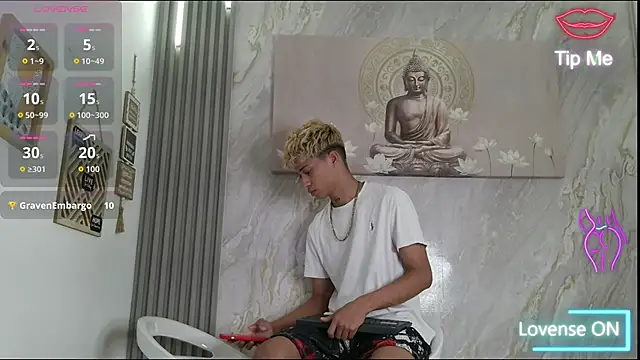 EMPIRE BOYS1 online show from 04-13-26, 07:47