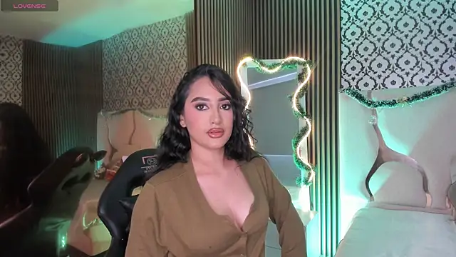 BEELLA TAY1 online show from 11-29-25, 07:17