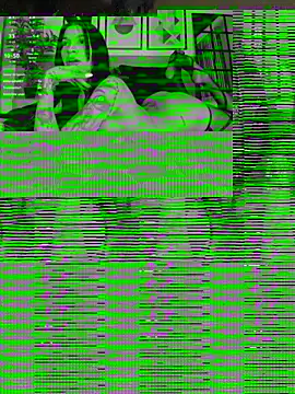 Snapshot of sniper2801 chatting on 11-01-25, 02:02 sniper2801 online show from 11-01-25, 02:02