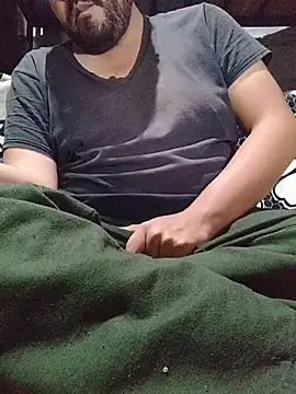 Snapshot of axel-spr chatting on 11-13-25, 04:33 axel-spr online show from 11-13-25, 04:33