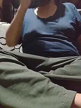 Snapshot of axel-spr chatting on 11-26-25, 04:24 axel-spr online show from 11-26-25, 04:24