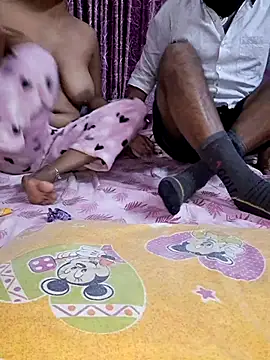 Snapshot of Pinky_1369 chatting on 01-09-26, 05:15 Pinky 1369 online show from 01-09-26, 05:15