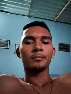 Rayangiss online show from 12-22-25, 03:58