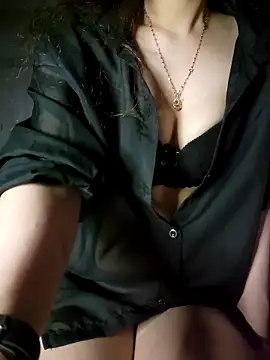 LinaCii online show from 11-03-25, 10:42