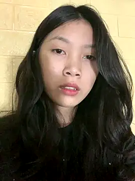 linh-lan1 online show from 10-16-25, 11:00