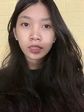 linh-lan1 online show from 10-22-25, 04:51