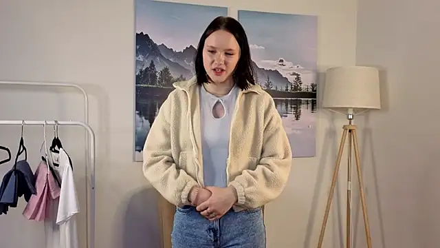 ShardaKusner online show from 10-15-25, 10:48