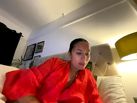 sexygoddessjessy online show from 10-21-25, 08:20
