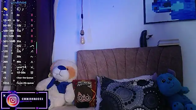 Snapshot of Chriss-ricci chatting on 10-13-25, 05:18 Chriss-ricci online show from 10-13-25, 05:18