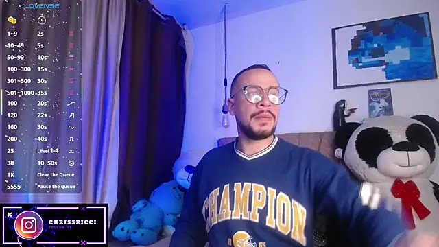 Snapshot of Chriss-ricci chatting on 10-17-25, 04:15 Chriss-ricci online show from 10-17-25, 04:15