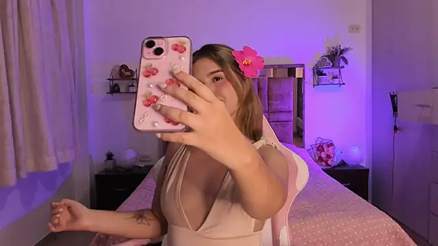 MIACUTEE  online show from 01-15-26, 11:41