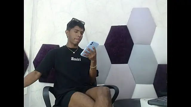 Mick storm online show from 02-17-26, 06:47