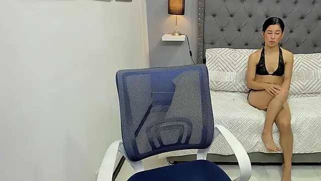 violeta and maxx online show from 12-19-25, 12:50