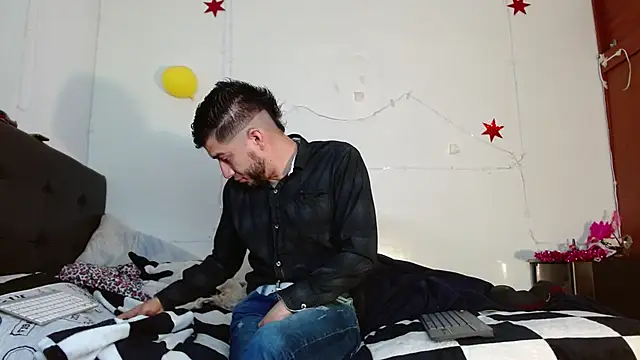 picante70  online show from 11-19-25, 11:32