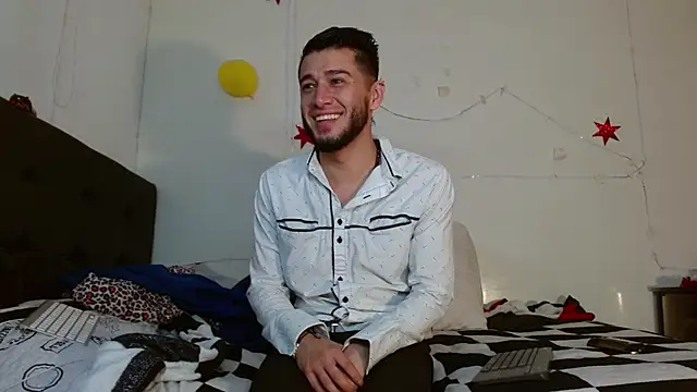 picante70  online show from 11-24-25, 11:10